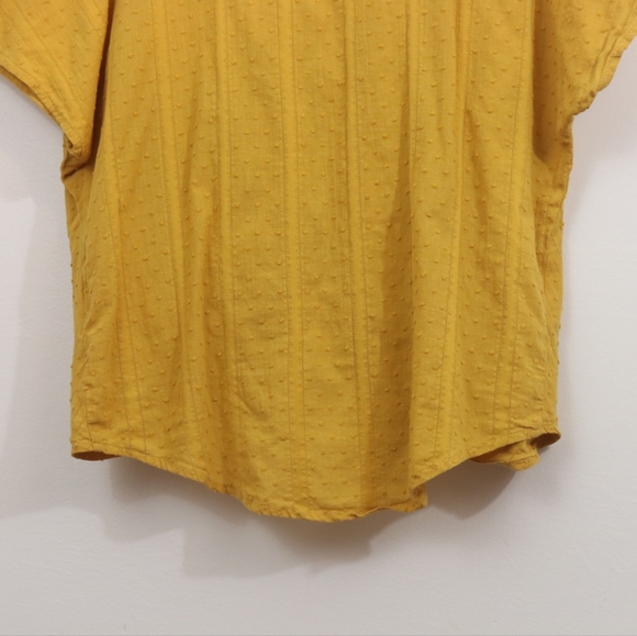 E2 Mustard Cotton Swiss Dots Crochet Lace Twisted Hem Top - Picture 7 of 10